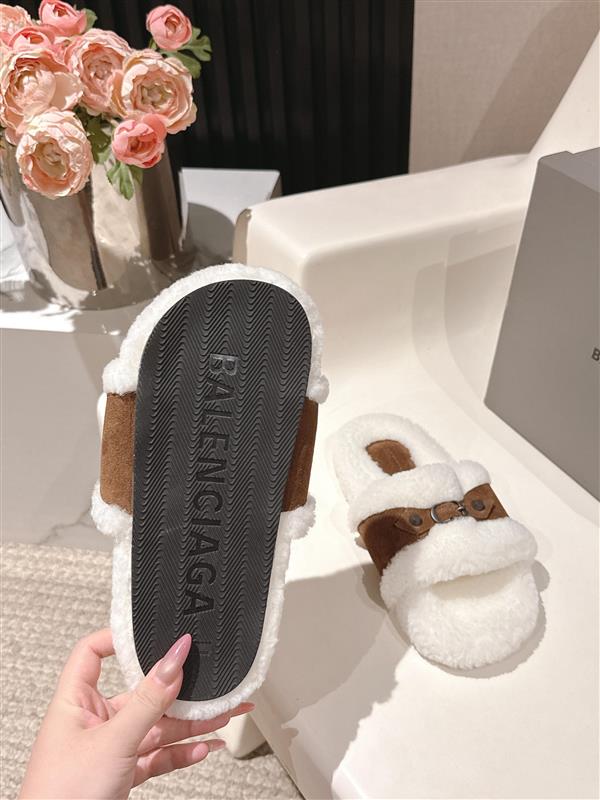 2025112818446664 230